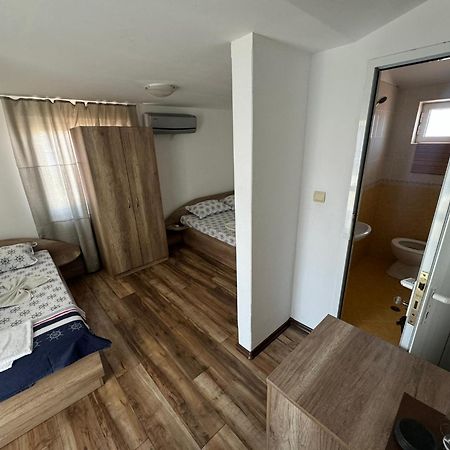 Къща За Гости Перфекто Τσερνομόρετς Εξωτερικό φωτογραφία